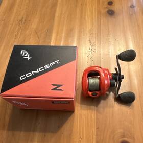 Zsld2-6.6-rh 13 Fishing Concept Z Right-hand 6.6 1 Size 100 Baitcast Reel Red/black