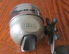 Le-kcc7 202 Zebco Spincast Fishing Reel Made In Usa