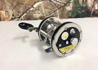 2154 Seawonder Shakespeare Vintage Baitcasting Fishing Reel