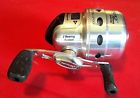 3002 Shakespeare Synergy Alloy Steel Spin Cast Fishing Reel Oscillating Spool