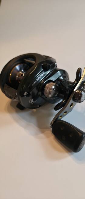 00b12ak Abu Garcia Pro Max Pmax3 Low Profile Baitcasting Reel 8 Bearings 7.1 1 R Hand