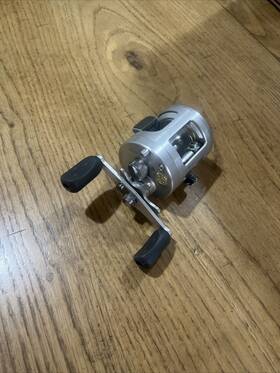 M3600c Abu Garcia 036282017771 Ambassadeur Morrum Right Handle Bait Casting Fishing Reel