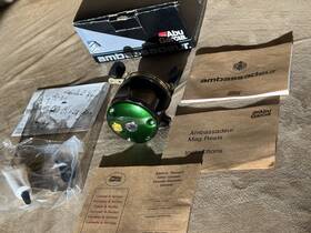 5600-c5 Abu Garcia 036282111578 Green And Gold Vtg. Ambassadeur Mag-x