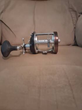 10000i Abu Garcia Ambassador Big Game Double-axis Reel With Right Handle Cage