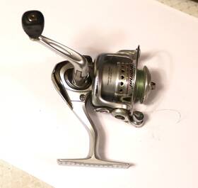 100u Abu Garcia Cardinal Ultra Light Spin Fishing Reel W 5 Bearings