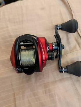 1501042 Abu Garcia Revo Beast Rocket Lp Right-handed Reel - Black/red