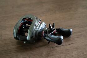 Max4-lp-40 Abu Garcia 1543123 Max 4 Low Profile Right Hand Reel