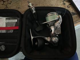 2500msh Abu Garcia Zenon Spinning Reel - Silver