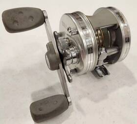 4600c3 Abu Garcia Vintage Ambassadeur Baitcasting Reel