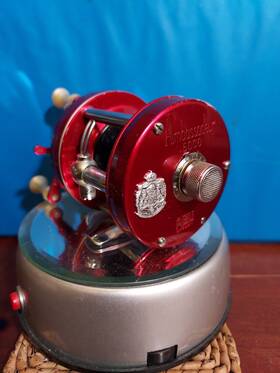 740102 Abu Garcia Ambassadeur 5000 The Inch Original Red Bait Casting Fishing Reel Sweden