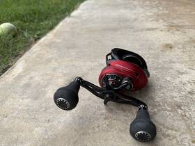 968547 Abu Garcia #968547 Revo Beast Rocket 41 Left-hand