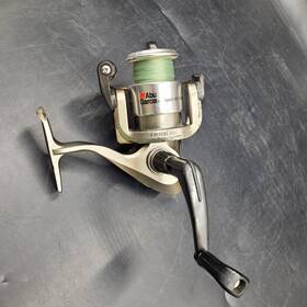 A-102 Abu Garcia Agenda A102 Light Action Fishing Spinning Reel Instant Anti-reverse