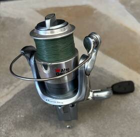 C102 Abu Garcia Ag2f Inch Cardinal Agenda Spinning Reel 5.1 1 6 Bearing I.a.r 8 / 130