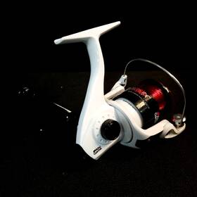 Ike3-30 Abu Garcia Ike Dude White Spinning Reel