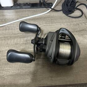 Revo5sxssllp Abu Garcia Revo Sx Ss Baitcast Reel 8.1 1 Left Hand Gray Black