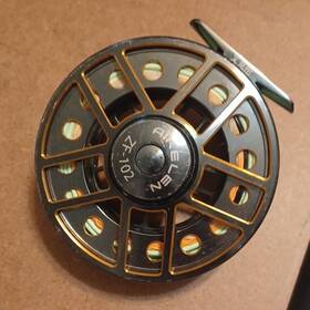 Zf-102 Aikelen Fly Reel Pre-spooled With Line Black/gold Unisex Adults