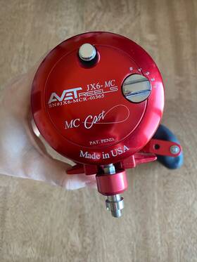 Avet 810755025612 Jx 6.0 Single Speed Lever Drag Casting Reel Red