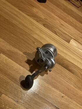 Lx4.6g2ngp Avet Lx4.6 G2 Ngp Single Speed Lever Drag Casting Reel - Right Handed -silver