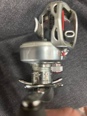 Ca80hl Bass Pro Shops Left Handed Bait Caster 8 3 1 11 Bearing Used Condition