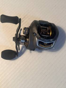 Jcl10sha Bass Pro Shops Johnny Morris Carbonlite Xps Baitcasting Reel 7.1 1 Shop Rh