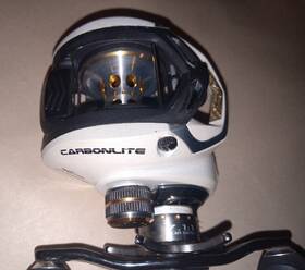 Jcl10shb Bass Pro Shops Johnny Morris Carbonlite Xps Baitcasting Reel 7.1 1 Shop Rh