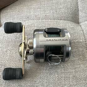Pq1000xps Bass Pro Shops Qualifier 5.1 Gear Ratio 6 Ball Bearing