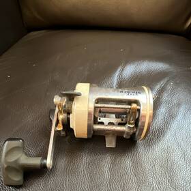 Cabelas Ssc-20l Salt Striker Size 20 Baitcast Reel 5.1 1 3bb Right 20lb