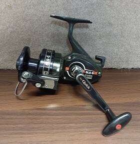 Sls4 D.a.m Dam Quick Medium Heavy Fishing Spinning Reel Ratio 1 4.8 Ball Bearing