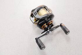 00613987 Daiwa Td-z Bigbait Special L-h Used Baitcasting Reel 5.7 1 Gear Bassart Handle
