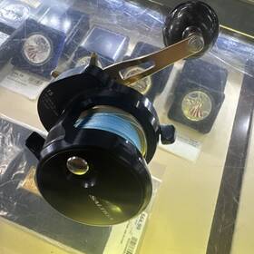 00631524 Daiwa Saltiga 15 Baitcast Reel - Right Handle