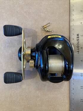100hi Daiwa Procaster Baitcast Reel. Very Good Condition