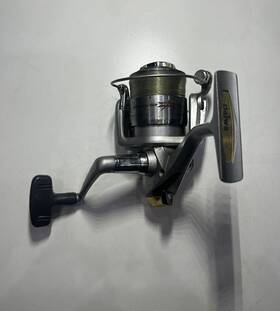 2500-3b Daiwa Shock Fishing Spinning Reel 3 Ball Bearings Made In Japan