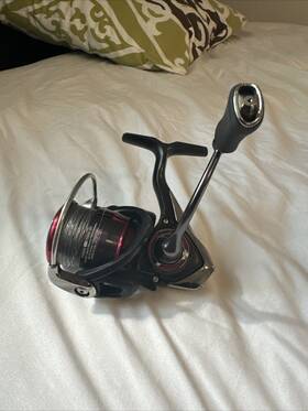 2500-xh Daiwa Diawa Fuego Lt