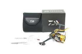 2500sh-lbd Daiwa Mint Tournament Iso Spinning Reel Japan
