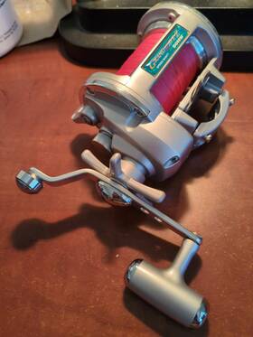 50hw Daiwa Grandwave-z Fishing Reel Untested