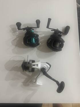 4000b Daiwa As200 Wave And 2 Baitcasters