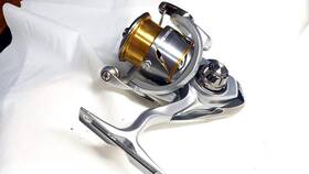 Lt2000s-xh Daiwa Excellent Freams Fc Spinning Reel Japan