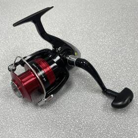 Daiwa M10104 D-shock Ii Dsii40 Spinning Reel 4000b Combo Only Used