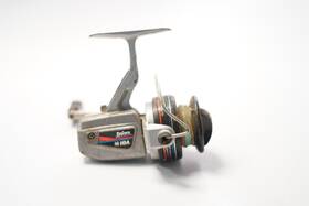 M10a Daiwa Spinning Gray Fishing Reel Vintage