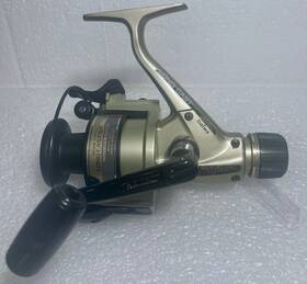 Pg1655 Daiwa Pg 1655 Bl Long Cast 4 Ball Bearings Auto 2 Spool Release Trigger