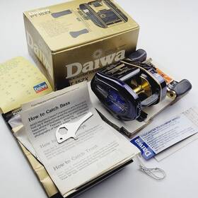 Pt15zx Daiwa Baitcasting Reel Procaster Tournament Vintage Japan Boxed Purple Rh