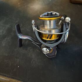 Rglt2500dxh Daiwa Used - For Parts/repair Regal Lt Spinning Reel