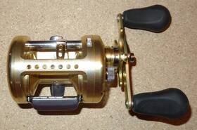 Td-luna300 Daiwa Used Team Luna 300 Gold Right-handed Casting Fishing Reel Great Condition