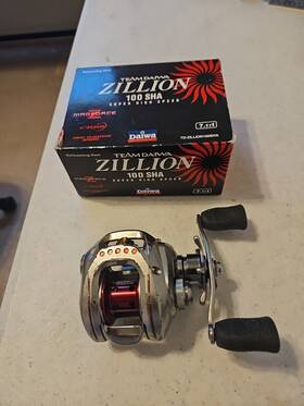 Td-zillion100ha Daiwa Zillion Baitcasting Reel 100sha Clean Used In Box - Made Japan