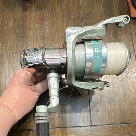 Xc100-70 Daiwa Xc100-70/b Xc100 Size 100 Spinning Reel 4.1 1 Front Drag 7bb Right Hand