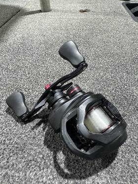 Cri100 Duckett Fishing 500104960306 Pro Driven Paradigm 8 3 1 Right Hand Baitcast Reel
