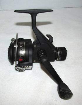 7520 Eagle Claw Ultra Lite Spinning Reel