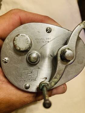 361-60-6318 Hawthorne Vintage Model Reel And True Temper Raider Square Steel Rod