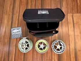 100156 Lamson Liquid Waterworks -5 Fly Fishing Reel With 2 Extra Spools And 6 Wt Lines