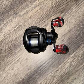 Ah1a Lews American Hero Laser Ah Baitcasting Reel Black/ Blue R/h 6.4 1 5bb